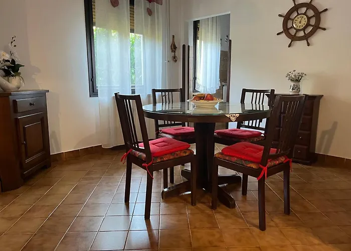 Vikendica Annamaria *